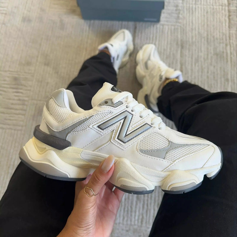Tênis New Balance 9060 Unissex Branco com Cinza
